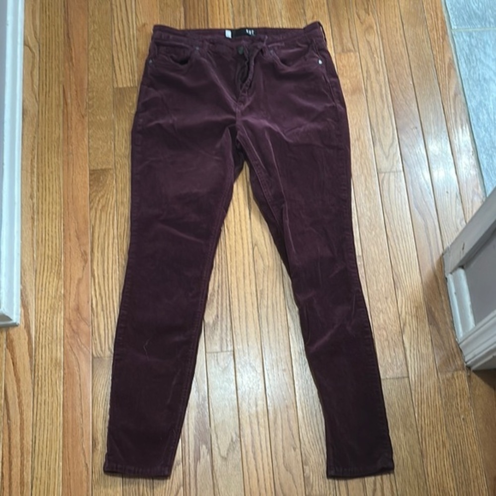 Women’s Kut from the Kloth Maroon Corduroy Pants Size 12 inseam 30